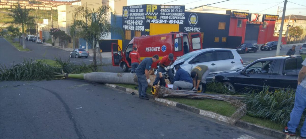 Motorista quase atropela bombeiros em Itatiba